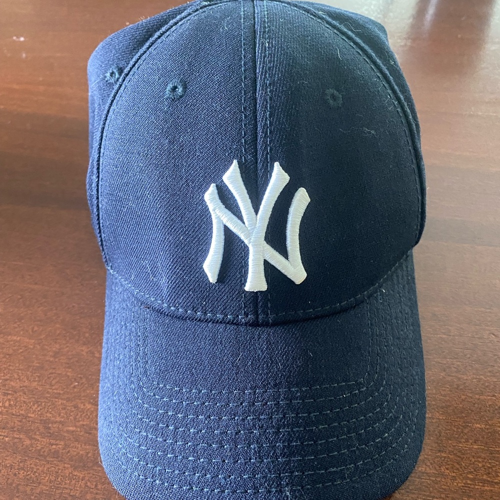 YANKEES baseball cap